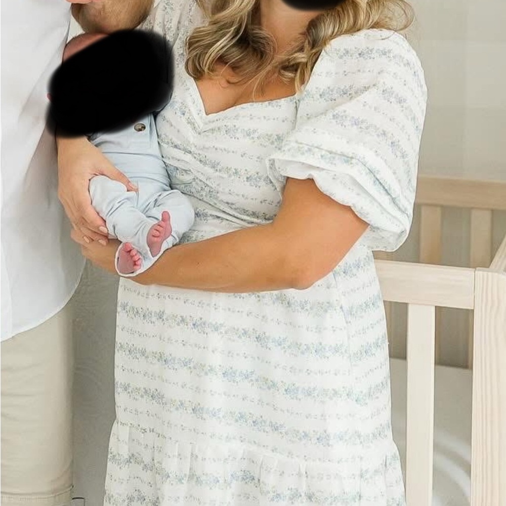 White Floral Puff Sleeve Dress